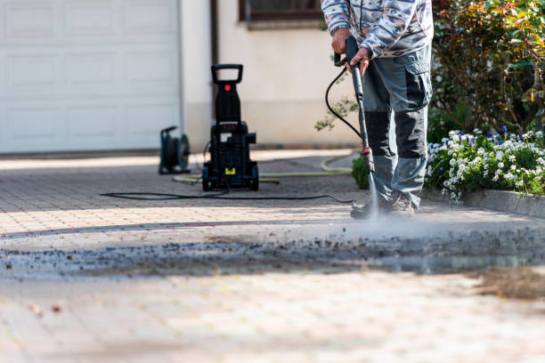 Why Choose Our Certified Pressure Washing Experts for Your Project Needs in Casa Grande, AZ?